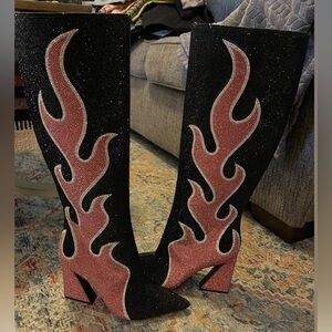 New boots size 6 1/2